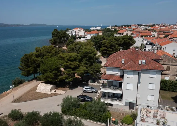 Lila Apartments