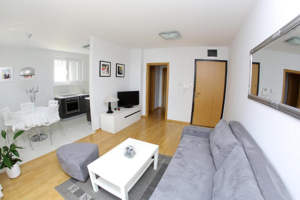 Apartman Lila