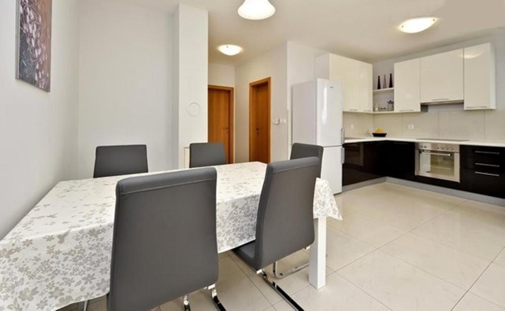 Apartman Lila